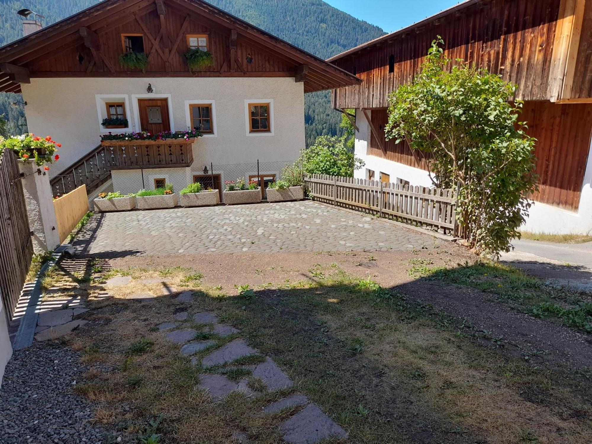 Villa Andre Tiers am Rosengarten Exterior foto